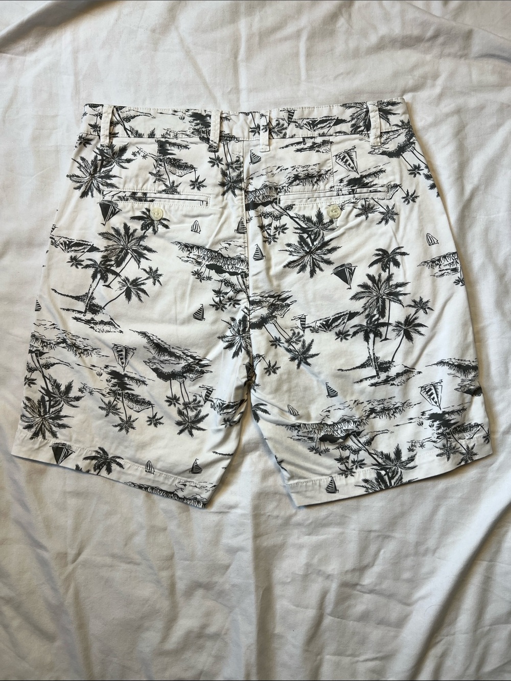 Denim & Flower Black on White Island-Print Cotton Shorts - Picture 5 of 9